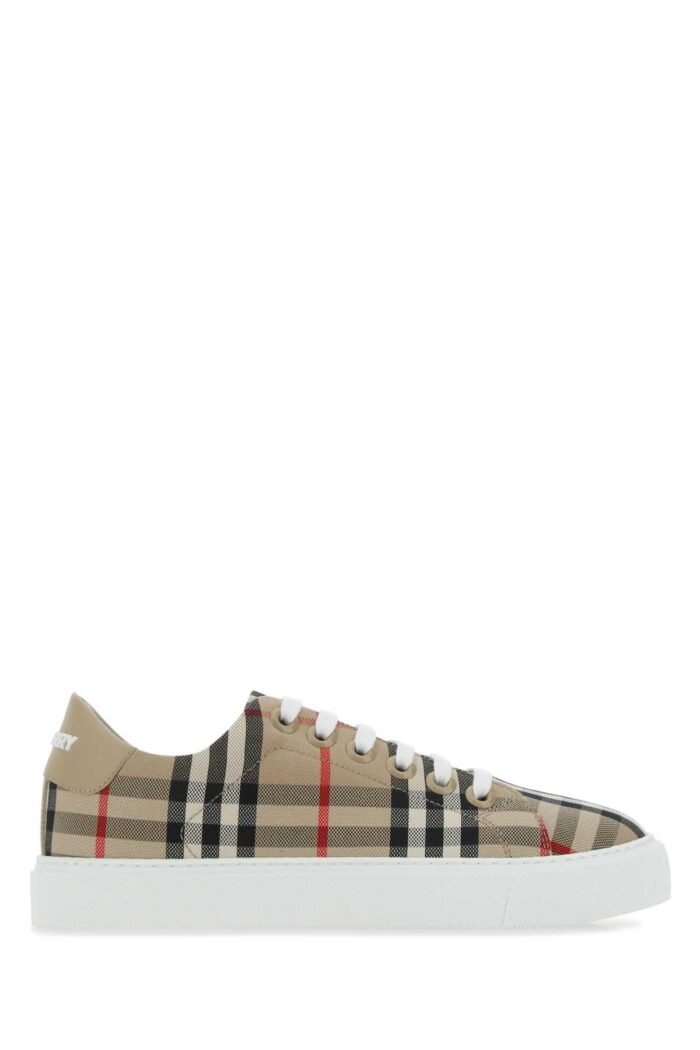 Embroidered canvas sneakers - Image 1