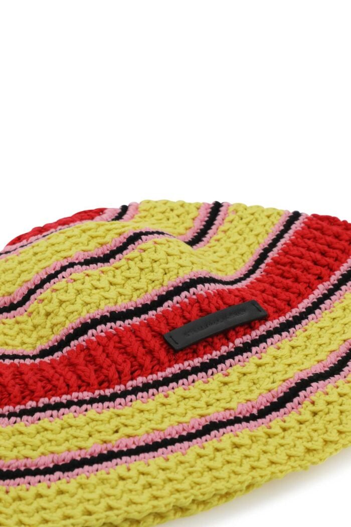 Embroidered crochet hat - Image 3
