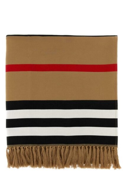 Embroidered cotton blanket