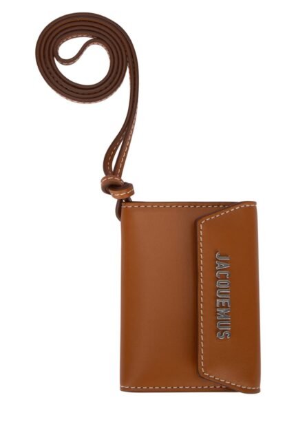 LE PORTE JACQUEMUS