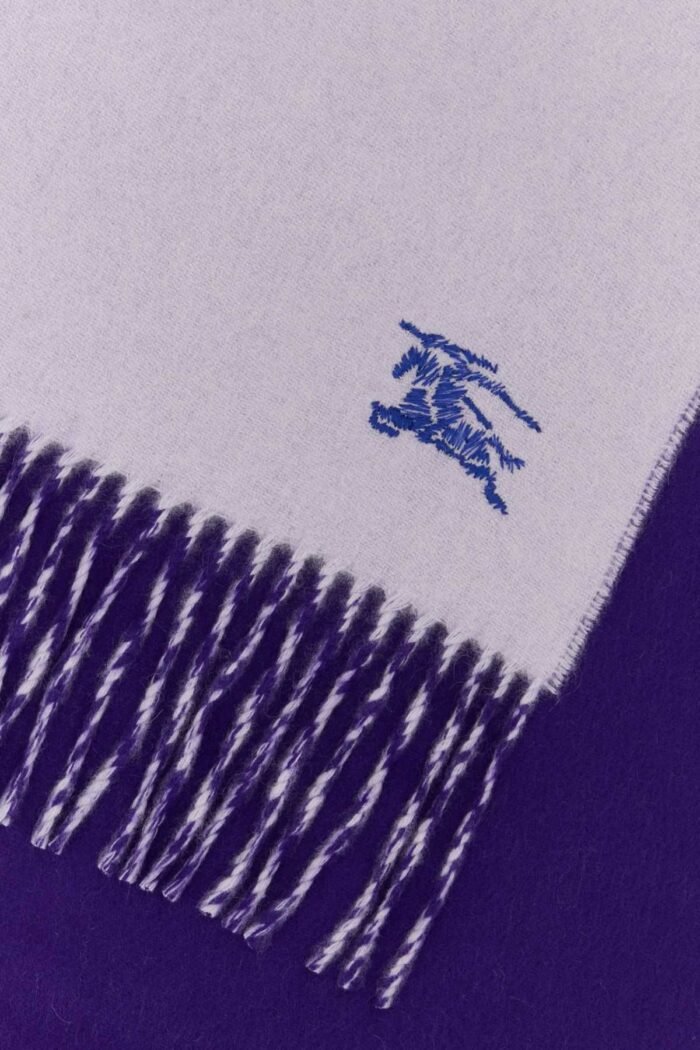 Lilac cashmere scarf - Image 2