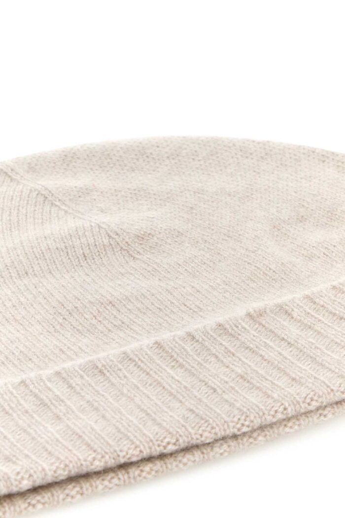Sand cashmere beanie hat - Image 3
