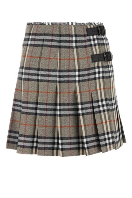 Embroidered wool skirt